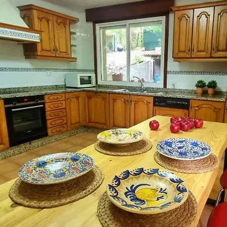 Сasa de vacaciones Casa Matria Ponteareas